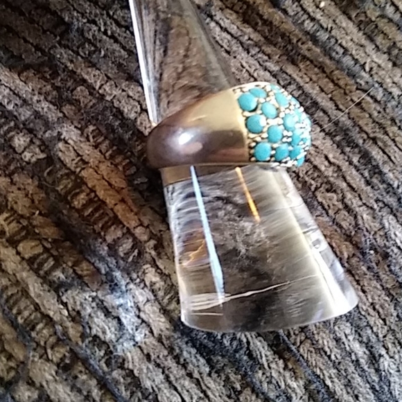 Ring - Picture 2 of 4